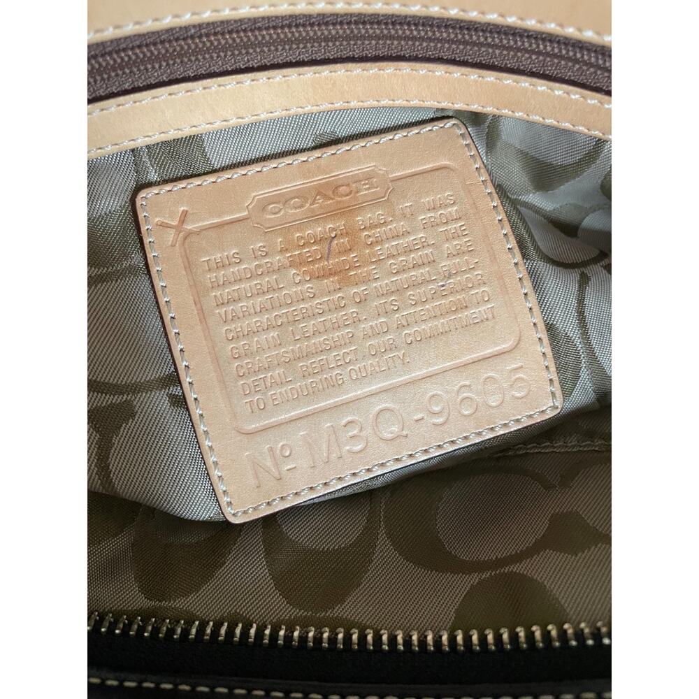 Vtg Coach Hampton off white/ black Legacy leather tote shoulder bag handbag 9605 - Picture 13 of 13
